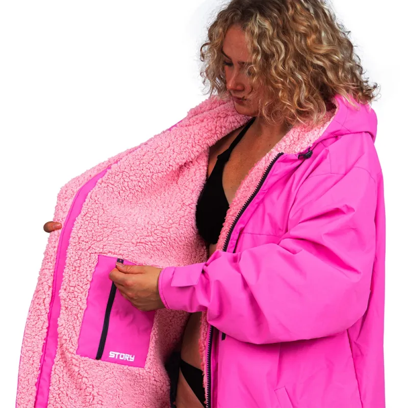 Story Robe Poncho